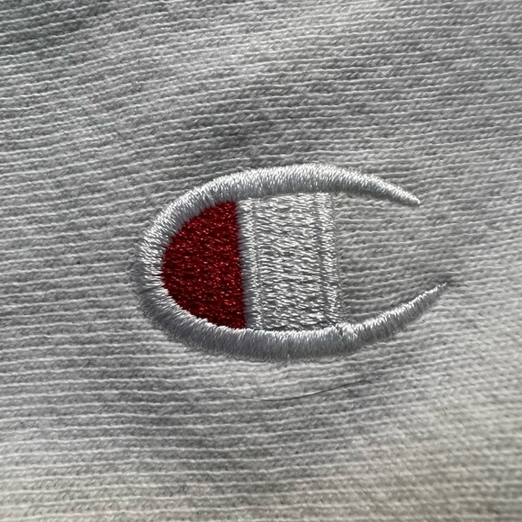 SOLD- NOT AVAILABLE Champion Reverse Weave White Crewneck Sweatshirt - Picture 4 of 6